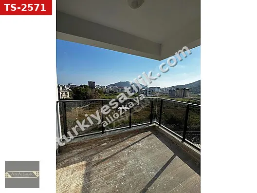 PAZARCIDA KİRALIK EŞYALI 1+1